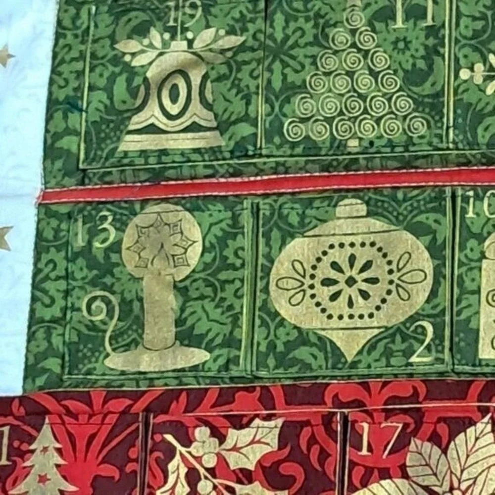 Christmas Advent Calendar QUILTED‎ HANDMADE Pockets